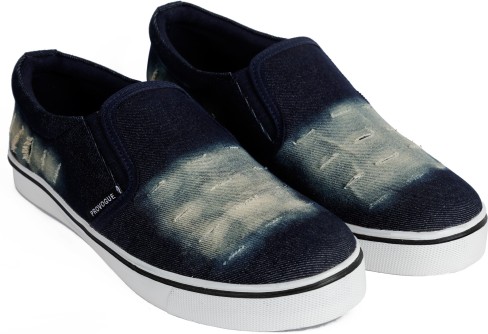 Provogue | Men's Slip-on Sneaker | Black Color | In Stock Rs.799/- | Mens  slip on sneakers, Mens casual shoes, Sneakers black
