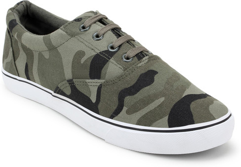 latest canvas for guys