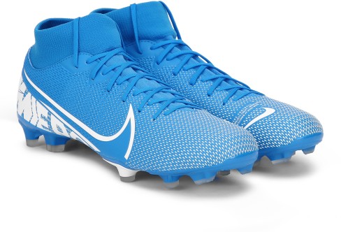 nike boots flipkart