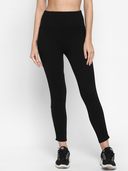 Shark Refinery Solid Women Black Track 