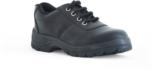 tiger safety shoes flipkart