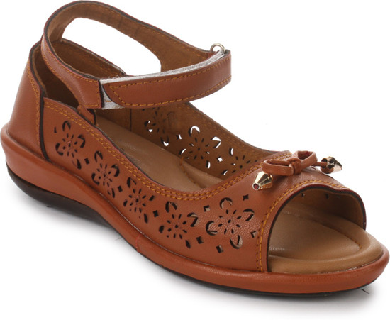 doctor chappal online