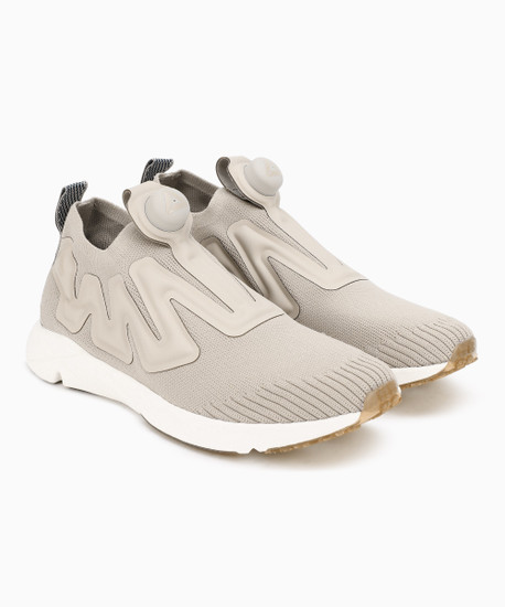 reebok pump beige