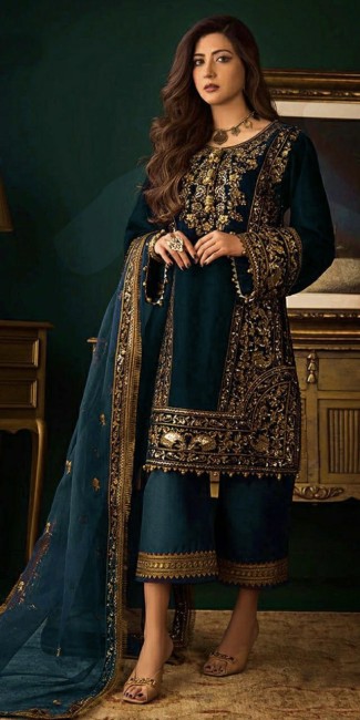 Shop Latest Designer Pakistani Suit  New Pakistani Suit At Peachmode
