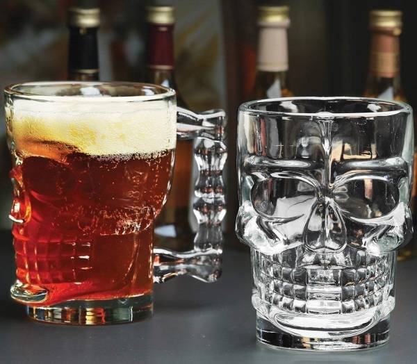 NEWTOWN Glass Beer Draft Glasses, Halloween Skull, Set of 2, Glassware Solid Handled Clear Drinkings,HotEnergy 500ml Crystal Skulls. Glass Beer Mug