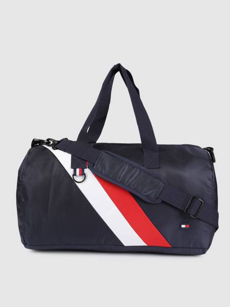 Tommy hilfiger duffle shop bag with wheels