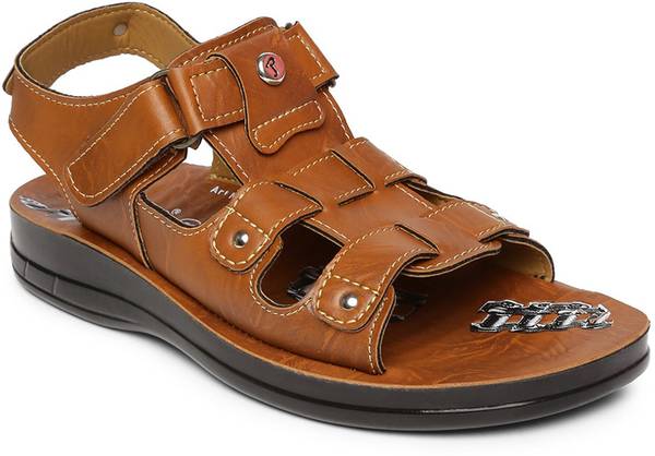 Paragon stylish sandal new arrivals