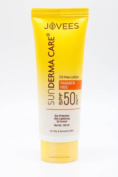 JOVEES SPF 50 SUNDERMA CARE OIL AND PARABEN FREE SUNSCREEN LOTION - SPF 50 PA+++