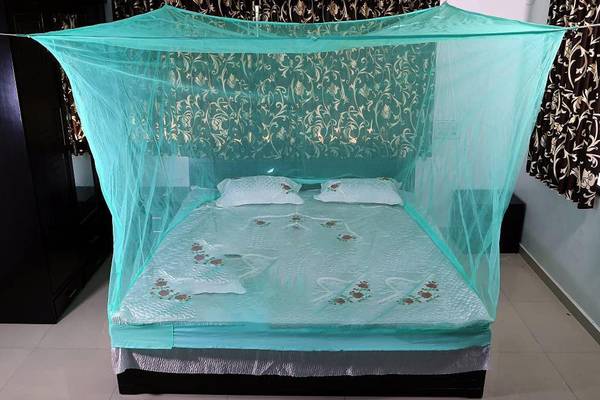 Pappu Industry Cotton Adults Washable Best Quilty Mosquito Net Square Plain 6.5 * 6.5 Foldable Flexible for Double Bed Mosquito Net
