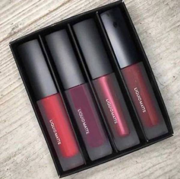 Kiss Beauty set of 4 liquid matte lipsticks [2 red and 2 pink shades}