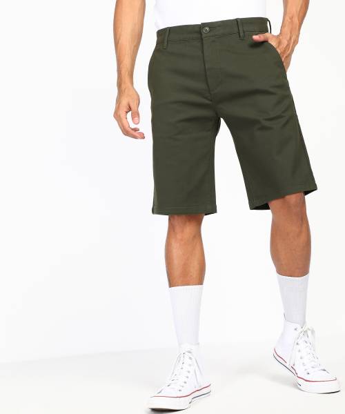 LEVI'S Solid Men Green Chino Shorts