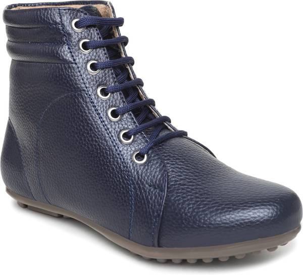 Valiosaa footwear online