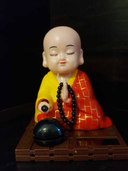 Vastu Shubharambh Vastu Shubharambh Lama/ Monk figurine in Chanting posture Decorative Showpiece  -  11.5 cm