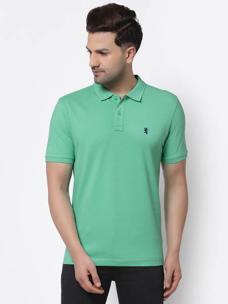 Red tape collar t shirts on sale