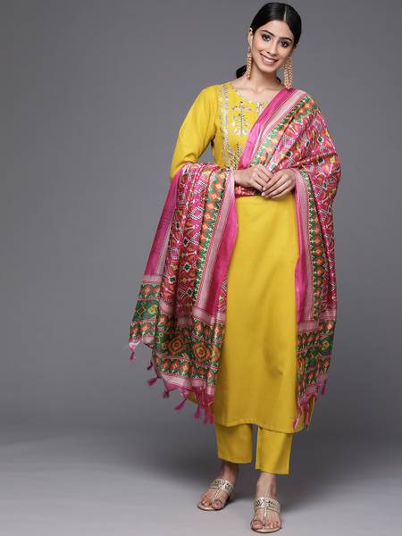 Varanga discount kurta sets
