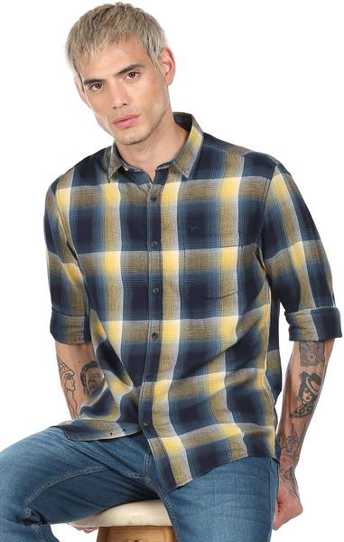 FLYING MACHINE Men Checkered Casual Blue Shirt