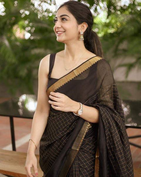govind handloom Self Design Banarasi Silk Blend Saree