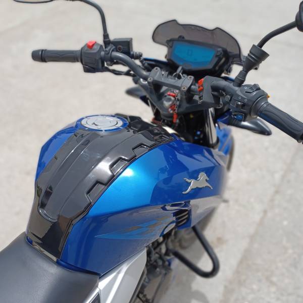 Saiga Parts Tank Tie for Apache RTR 4V Matte Black Strap TVS Apache RTR 200, Apache RTR 160 4V Bike Tank Cover