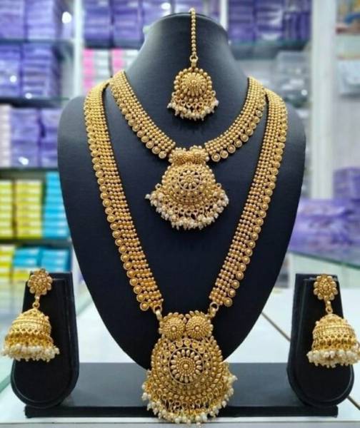 SUNDHA CREATION Copper, Alloy Gold-plated Gold, White Jewellery Set
