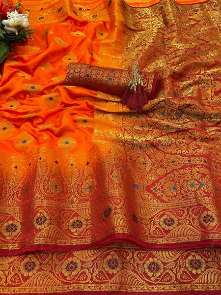 KanjiQueen Woven Kanjivaram Silk Blend Saree
