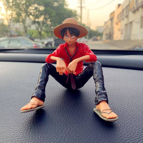 AG MOTO One Piece Monkey D. Luffy sitting anime action figure