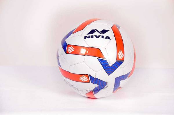 NIVIA Shining Star 2023 Football - Size: 5