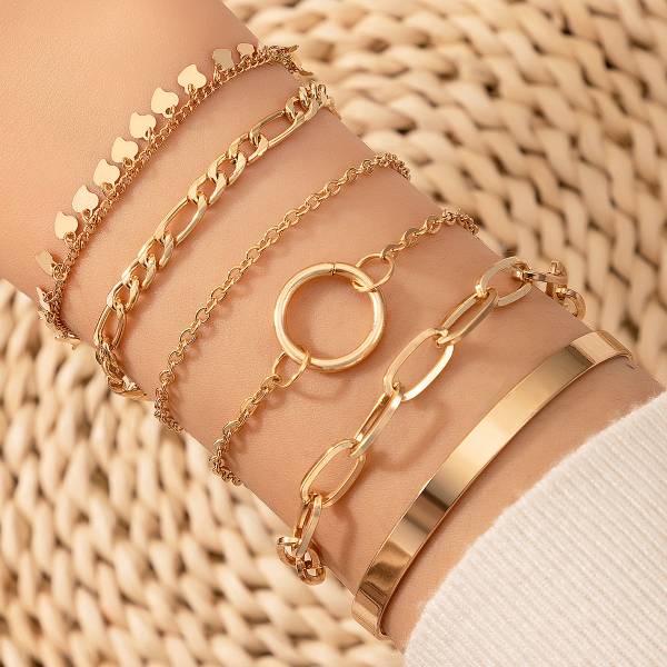 Jewels Galaxy Alloy Gold-plated Bracelet Set