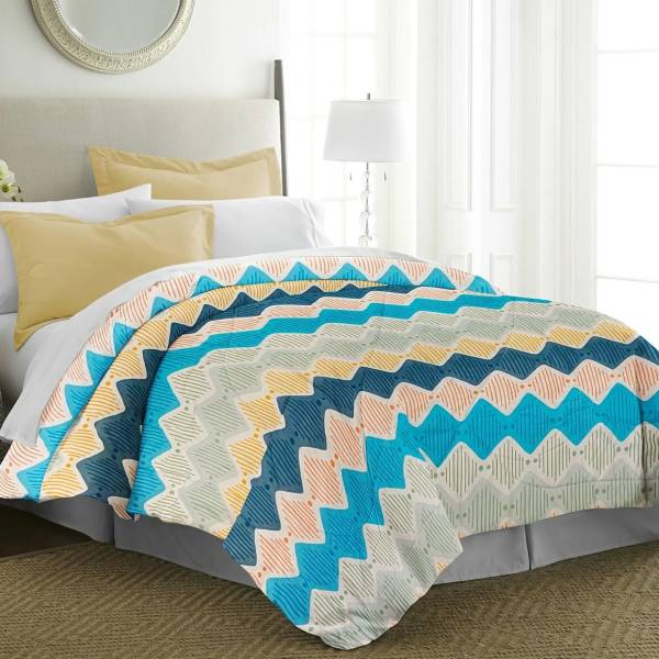 CARLTON LONDON Geometric Double Comforter for Mild Winter