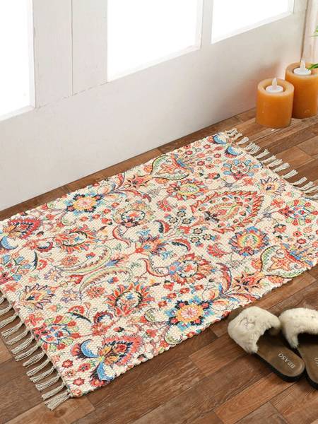 HOMADORN Multicolor Polyester Dhurrie