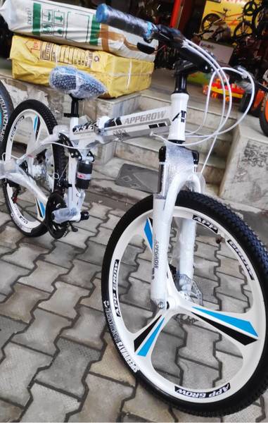 HouseOfCommon BEE 26 T Folding Bikes/Folding Cycle