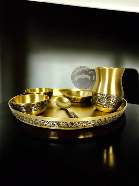 Grehshobha Pack of 6 Bronze Premium Engraved Bronze Thali Set with Black Matte Finish 6-Piece Dinner Set Dinner Set