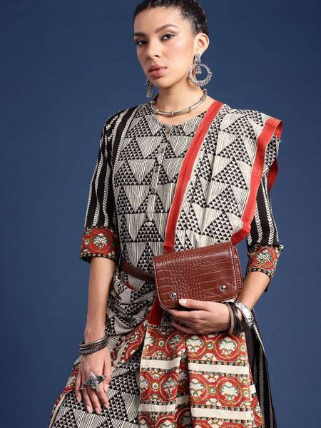 Taavi Women Kurta Pant Set