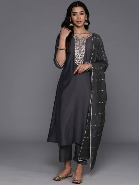 LIBAS Women Kurta Pant Dupatta Set