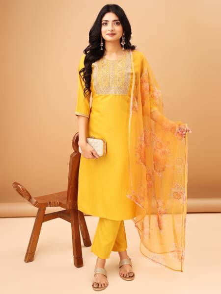 TRAHIMAM Women Kurti Pant Dupatta Set