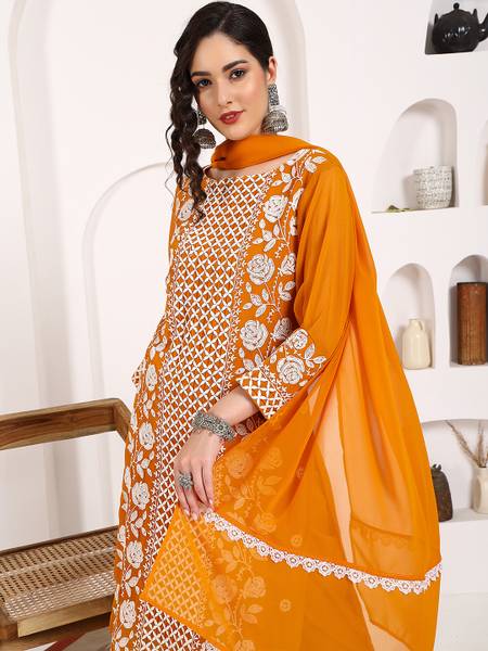 Youthnic Women Kurta Pant Dupatta Set