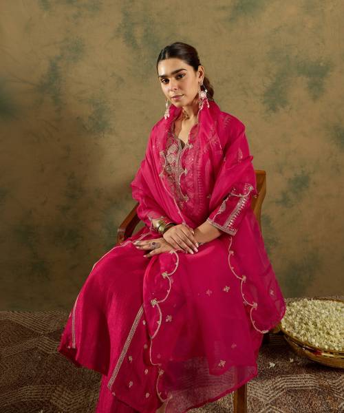 Indo Era Women Kurta Pant Dupatta Set