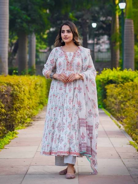 Mizaz Women Kurta Pant Dupatta Set