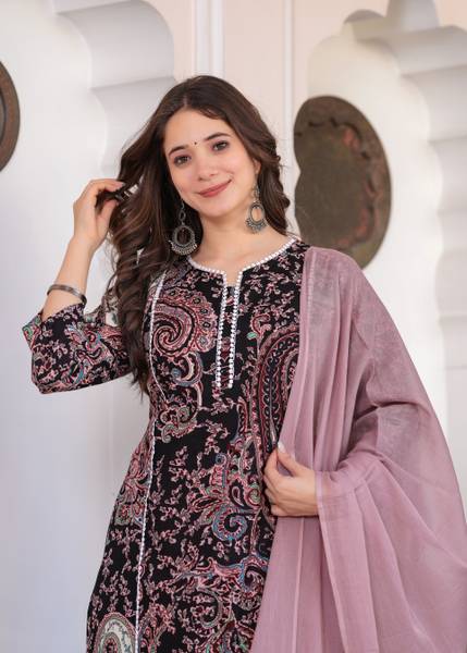 BKApparels Women Kurta Pant Dupatta Set