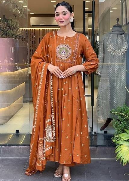 Nermosa Women Kurta Palazzo Dupatta Set
