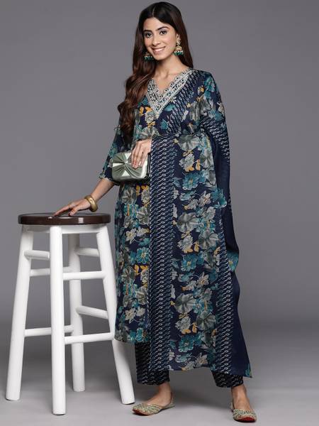 Varanga Women Kurta Pant Dupatta Set