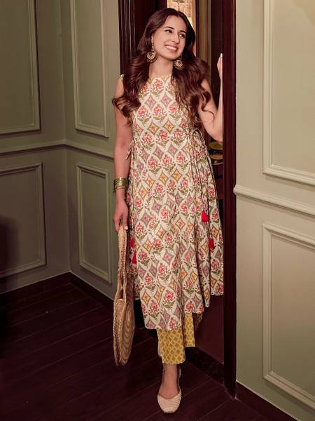 Janasya Women Kurta Pant Set