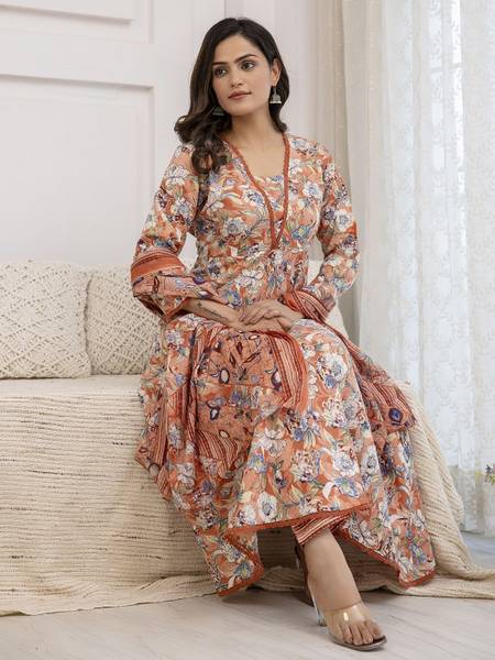 PARTHVI Women Kurta Pant Dupatta Set