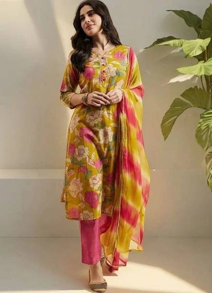 JHANJHRIYA FAB Women Kurta Pant Dupatta Set