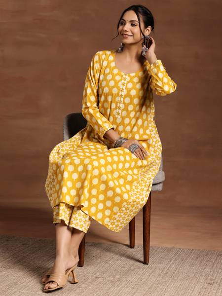 LIBAS Women Kurta Pant Set