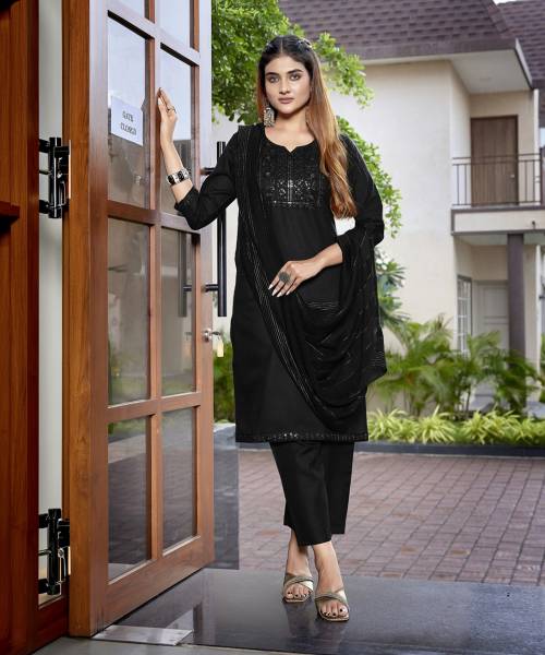 Royal Export Women Kurta Pant Dupatta Set