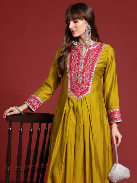 Indo Era Women Kurta Pant Set