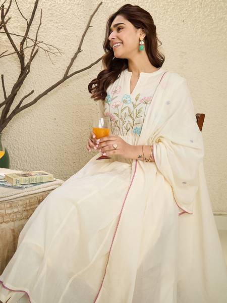 Indo Era Women Kurta Pant Dupatta Set