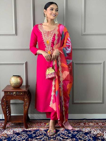ANJIKI Women Kurti Pant Dupatta Set