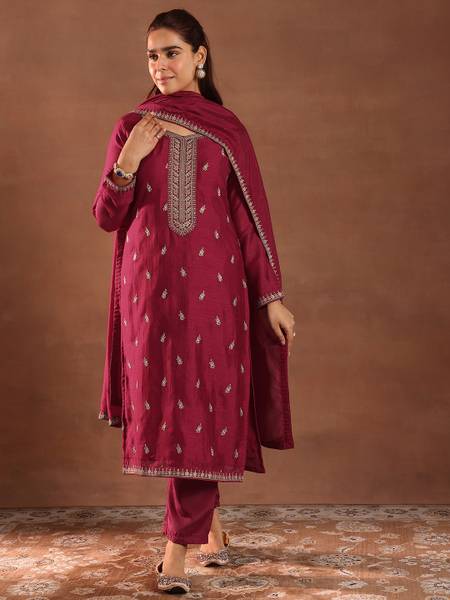 LIBAS Women Kurta Pant Dupatta Set