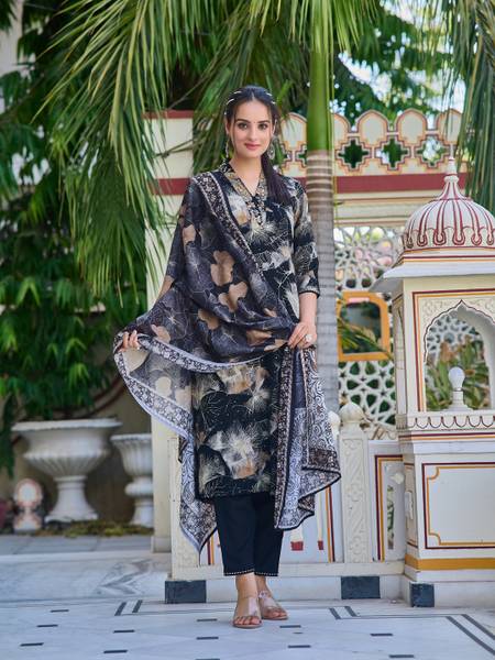 berrylicious Women Kurta Pant Dupatta Set